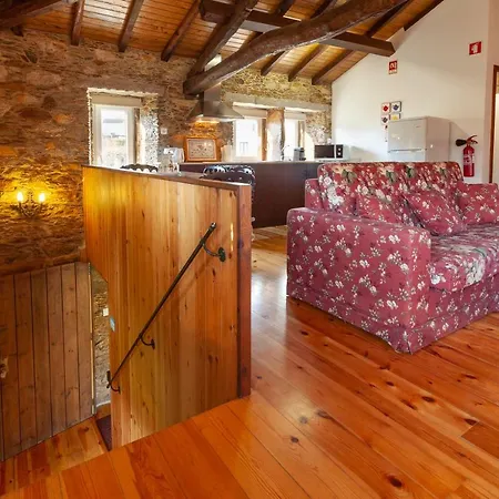 Loft Apartment *